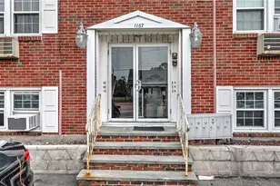 1167 Newport Ave, Pawtucket, RI 02861 - Photo 3