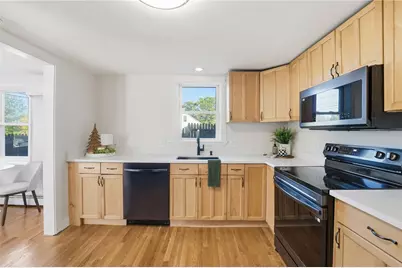 207 Mendon Road, Cumberland, RI 02864 - Photo 5