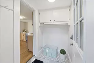 207 Mendon Rd, Cumberland, RI 02864 - Photo 19