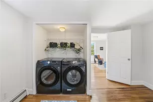 207 Mendon Rd, Cumberland, RI 02864 - Photo 15