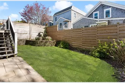 23 Holland Street #1, Newport, RI 02840 - Photo 9