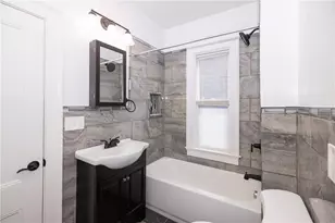 376 Hope St, Providence, RI 02906 - Photo 3