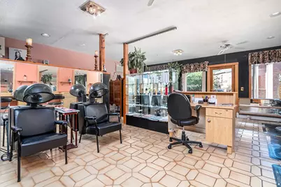 1822 Warwick Avenue, Warwick, RI 02889 - Photo 11