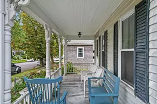 107 Franklin St, Bristol, RI 02809 - Photo 9