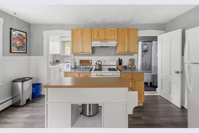 107 Franklin Street, Bristol, RI 02809 - Photo 37