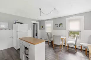 107 Franklin St, Bristol, RI 02809 - Photo 39