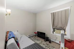 107 Franklin St, Bristol, RI 02809 - Photo 21