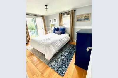 85 Eustis Street, Newport, RI 02840 - Photo 9