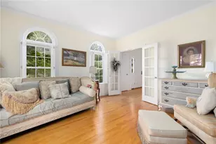 150 Delta Dr, North Kingstown, RI 02874 - Photo 7