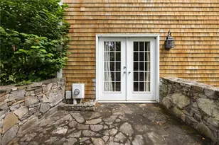 150 Delta Dr, North Kingstown, RI 02874 - Photo 9