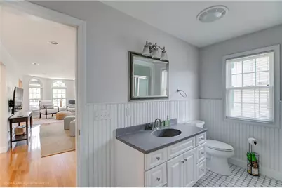 17 Clinton Street, Newport, RI 02840 - Photo 9