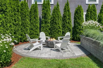 17 Clinton Street, Newport, RI 02840 - Photo 31