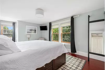 228 Medway Street, Providence, RI 02906 - Photo 27