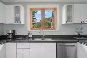 228 Medway St, Providence, RI 02906 - Photo 13