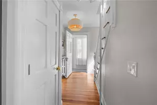 7 Atlantic St, Newport, RI 02840 - Photo 23