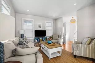 7 Atlantic St, Newport, RI 02840 - Photo 11