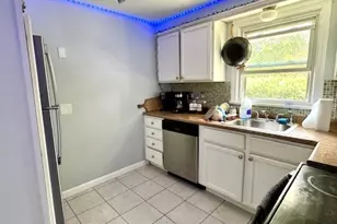 15 Evelyn Dr, Bristol, RI 02809 - Photo 7