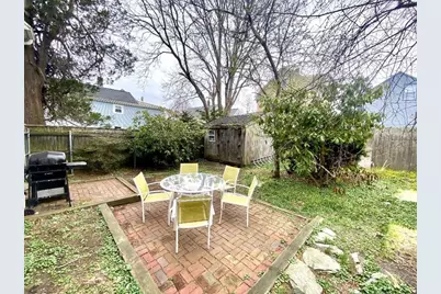 32 McAllister Street, Newport, RI 02840 - Photo 15