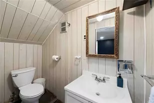 6 Flanders St, Johnston, RI 02919 - Photo 27