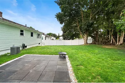 6 Flanders Street, Johnston, RI 02919 - Photo 31