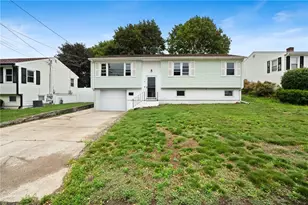 6 Flanders St, Johnston, RI 02919 - Photo 29