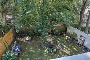 109 Bowen St, Providence, RI 02906 - Photo 29