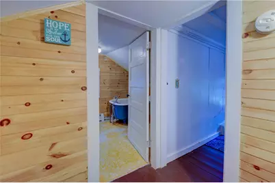 333 Greenwood Avenue, Warwick, RI 02886 - Photo 23