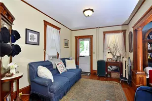 1 Arnold Ave, Newport, RI 02840 - Photo 9