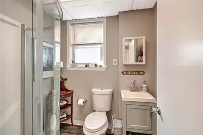 134 Irving Avenue, Providence, RI 02906 - Photo 11