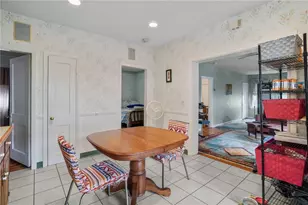 122 Lowden St, Pawtucket, RI 02860 - Photo 25