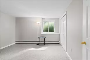 66 Girard Ave, Newport, RI 02840 - Photo 23