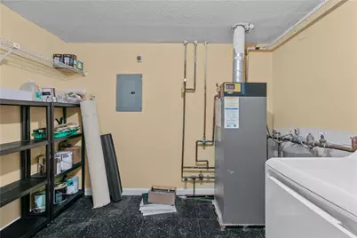 66 Girard Avenue #401, Newport, RI 02840 - Photo 31