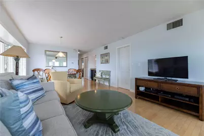 73 Conanicus Avenue #4, Jamestown, RI 02835 - Photo 21