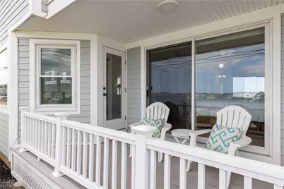 73 Conanicus Avenue #4, Jamestown, RI 02835 - Photo 5
