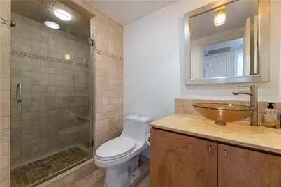 73 Conanicus Avenue #4, Jamestown, RI 02835 - Photo 31