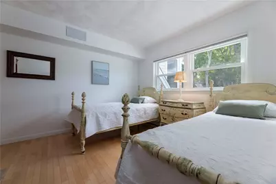 73 Conanicus Avenue #4, Jamestown, RI 02835 - Photo 29