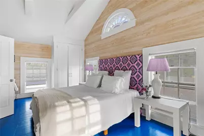 729 Bellevue Avenue #Cottage, Newport, RI 02840 - Photo 11