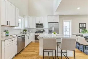 3 Old County Vlg Wy, Smithfield, RI 02917 - Photo 3