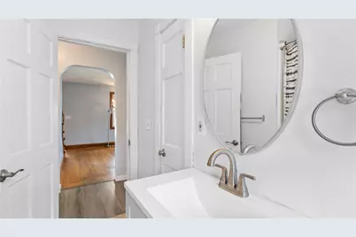 180 Grassmere Avenue, East Providence, RI 02914 - Photo 7