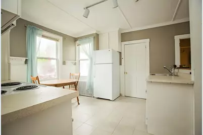 15 Webster Street #2, Newport, RI 02840 - Photo 7