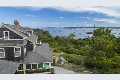 28 Newport Street, Jamestown, RI 02835 - Photo 5