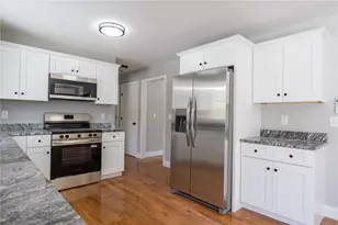 4 Pine Way Blvd, Coventry, RI 02816 - Photo 9