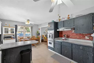 4 North Joseph St, Westerly, RI 02891 - Photo 13