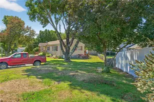 4 North Joseph St, Westerly, RI 02891 - Photo 7