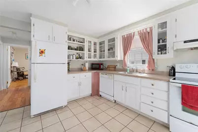 155 Evarts Street, Newport, RI 02840 - Photo 11