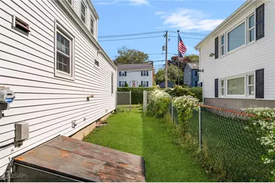 155 Evarts Street, Newport, RI 02840 - Photo 31