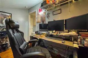 567 Smithfield Rd, North Providence, RI 02904 - Photo 13