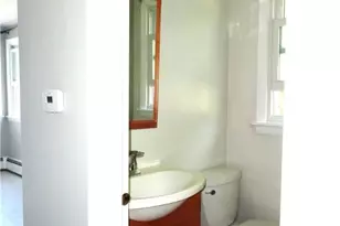 3 Southmayd St, Newport, RI 02840 - Photo 7