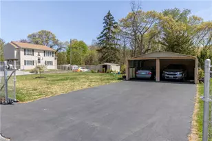 132 Bakers Creek Rd, Warwick, RI 02886 - Photo 31