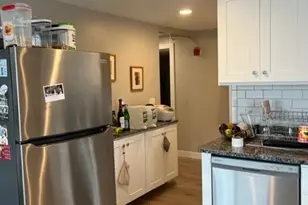 14 Phillips St, North Kingstown, RI 02852 - Photo 3